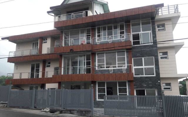 Serene Suites