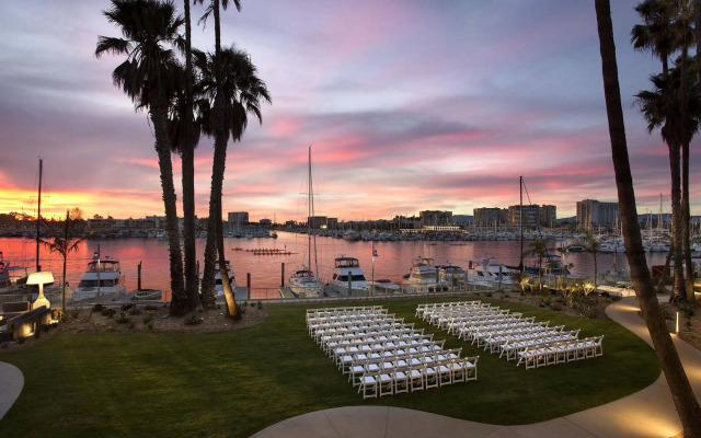 Marina del Rey Hotel