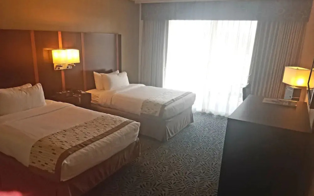 Chubb Hotel & Conference Center