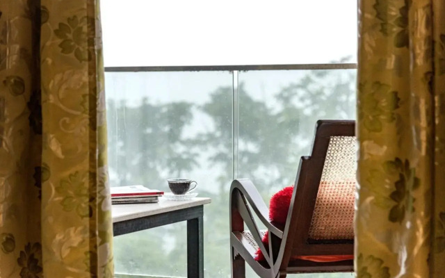 Saffronstays Horizon 360