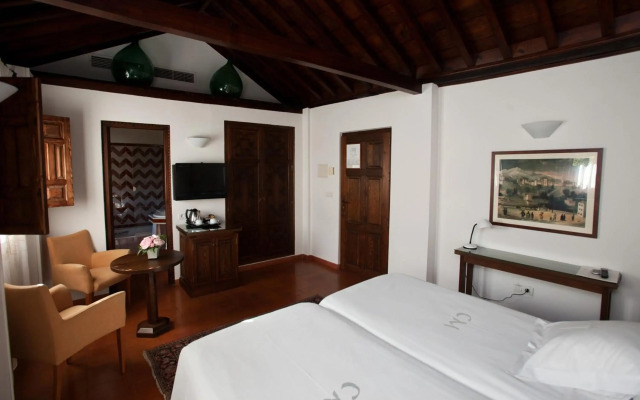 Casa Morisca Hotel Boutique