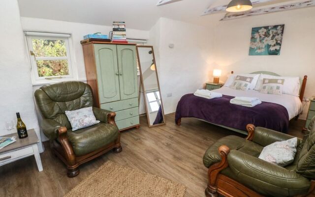 Five Elements Studio