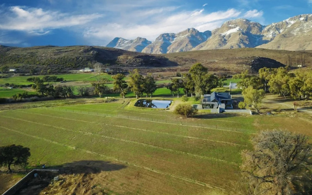 De Aap Farm Lodge & Private Nature Reserve