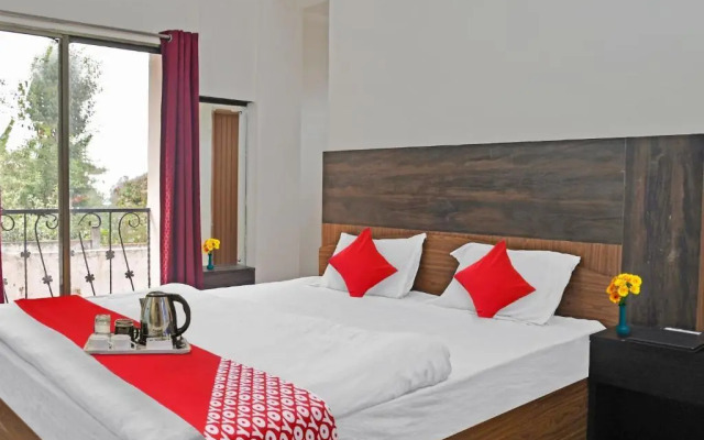 Classic Guest House by OYO Rooms