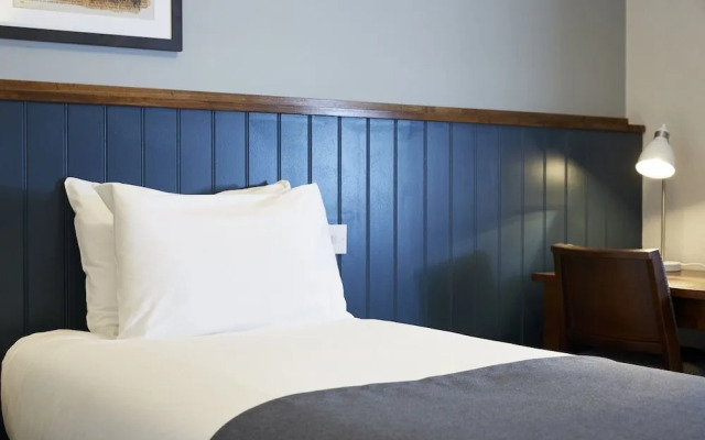 Cocked Hat Hotel by Greene Kings Inns