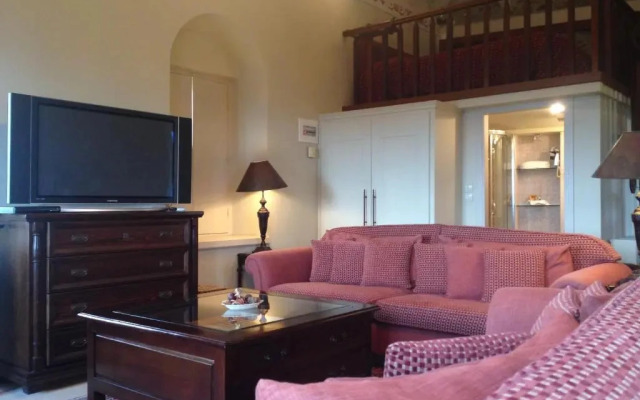 Отель Pyrgos Of Mystra