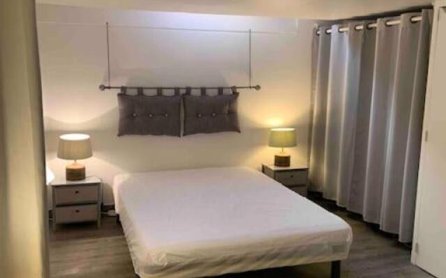 SOUPLEX 50m de la plage et des commerces