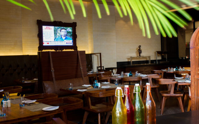 Lemon Tree Premier City Center Gurugram