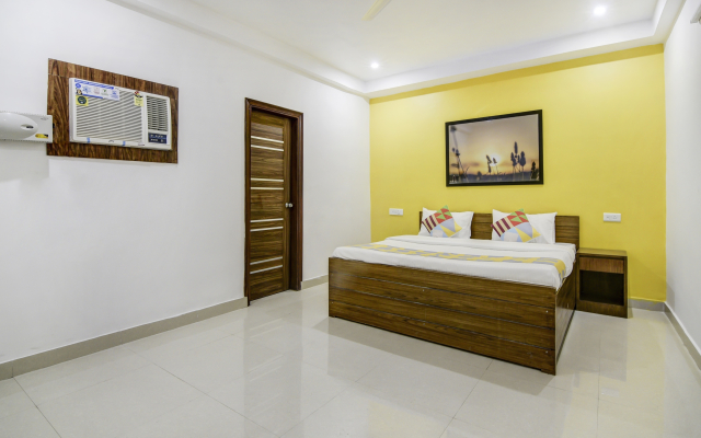 Oyo 81017 Collection O Elegant Stay