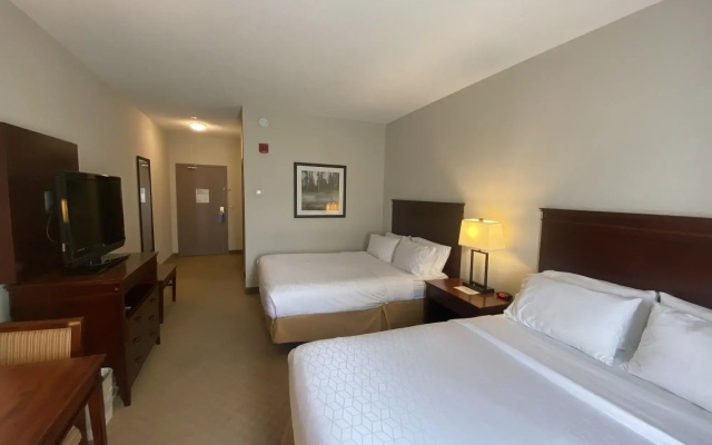 Holiday Inn Express Hotel & Suites Brockville by IHG