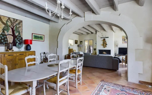 Maison Tarascon, 6 pièces, 8 personnes - FR-1-599-56
