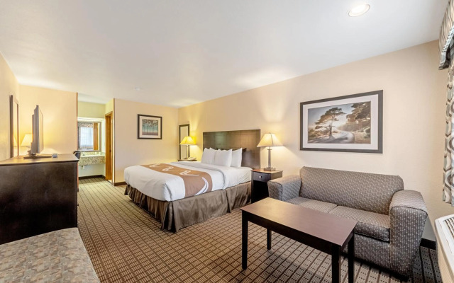 Quality Inn Three Rivers