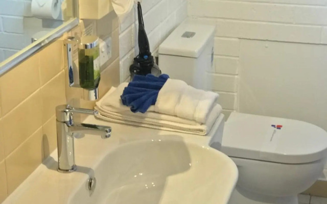 Pigeon House Motor Inn