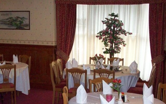 Garden Hotel