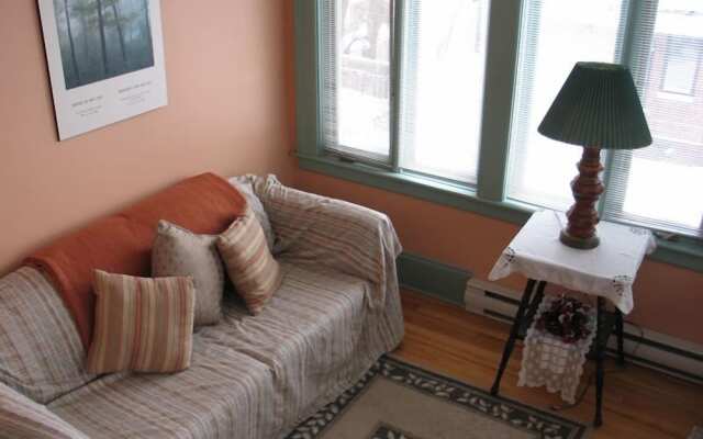 Downtown Bed And Breakfast