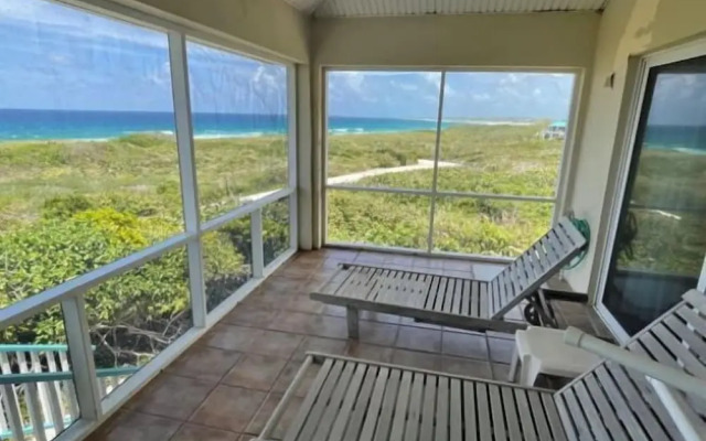 Dragon Cay Resort