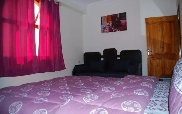 Chilloutsurf Hostel & Yoga