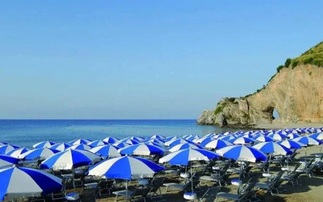 Villaggio Arco Naturale Club