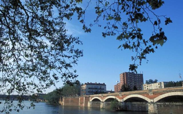 Hotel Toulouse Canal du Midi (ex Kyriad Toulouse Centre)