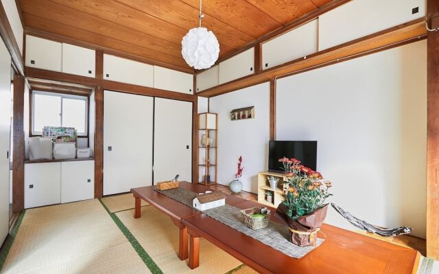 Comma House Nakano