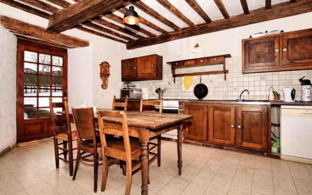 Farmhouse in Tenneville With sea Beach
