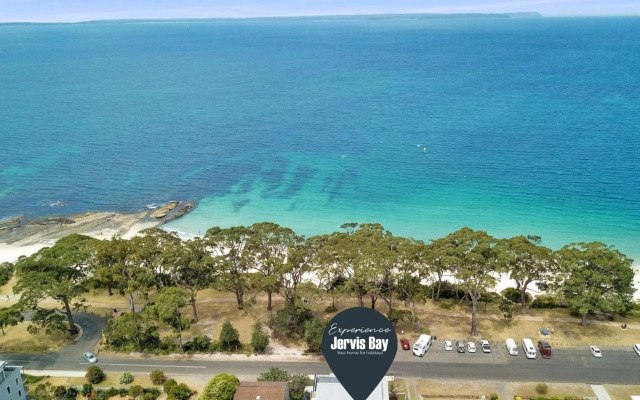 Luxury High End Unit Private Courtyard on Ground Level