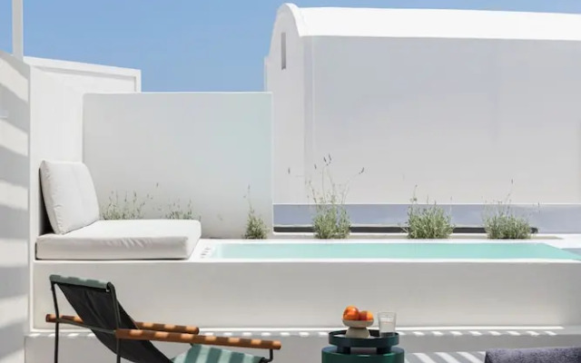 Neo Suites