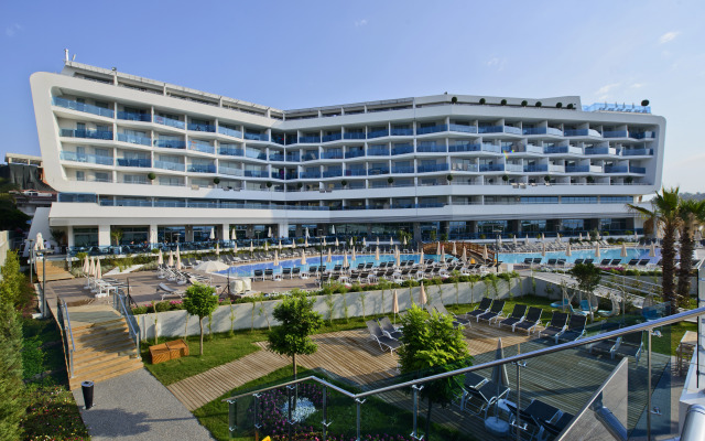 Selene Beach & Spa Hotel