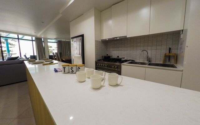 Manly Stay LUX Apartments