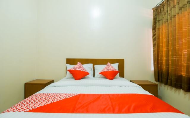 Edotel Smkn 1 Pacet by OYO Rooms