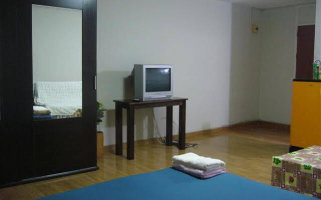 IMPACT - Challenger Muang Thong Thani Serviced Apartment