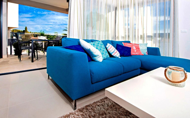 Sunset Luxury Apartment