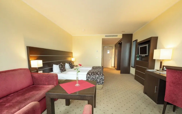 Aspire AcarA Oldenburg, Trademark Collection by Wyndham