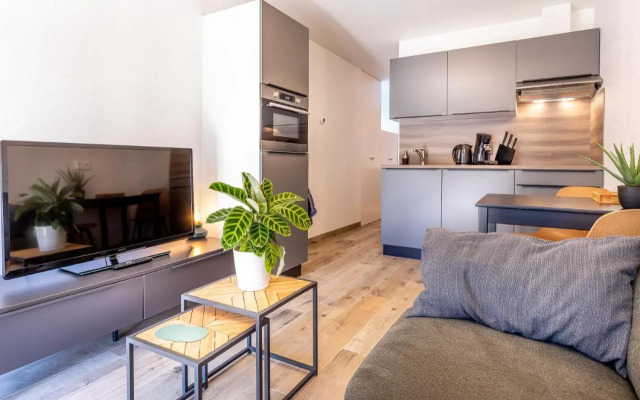 DGI32 Modern, new studio with comfort