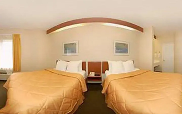 Sleep Inn & Suites Tulsa Central I-44