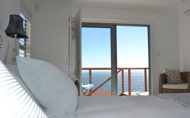 Oceans Drift Guest House - Adults Only