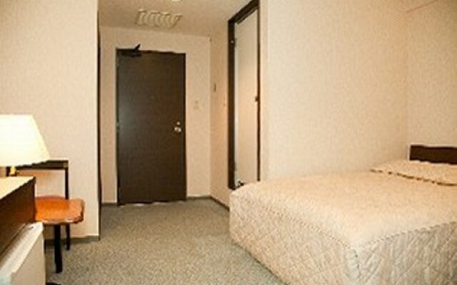 Business Hotel Central (Chiba)