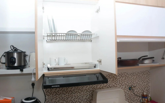 Comfortable Studio at Dave Apartment