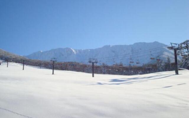 Daisen White Palace