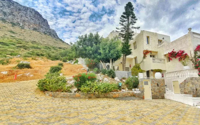 Private Studio sea view