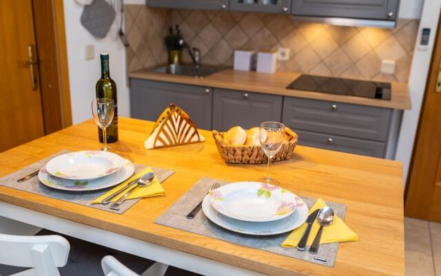 Apartmani Tina