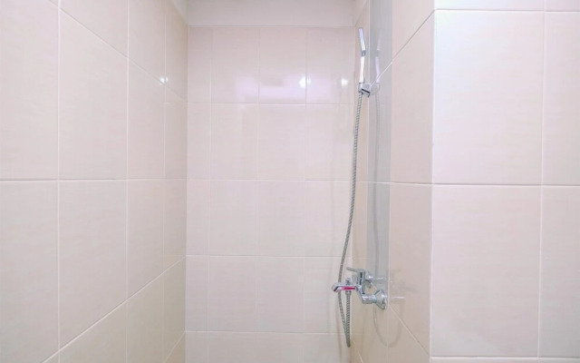 Comfort Studio The Oasis Apartment near Waterboom Cikarang