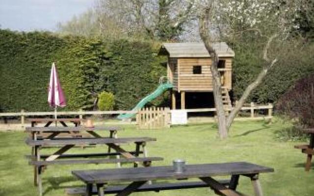 Fleur De Lys Bed & Breakfast