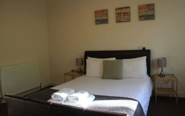 Rufford Court