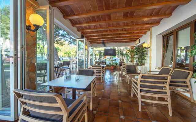 Hotel Ses Puntetes