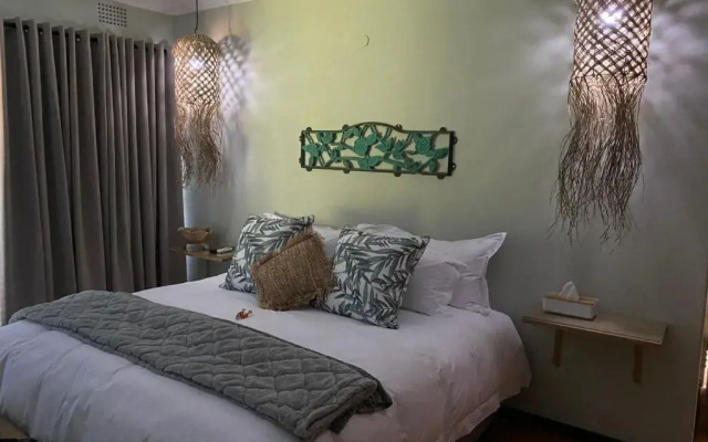 Luxury Upmarket Guesthouse 20 on 4th