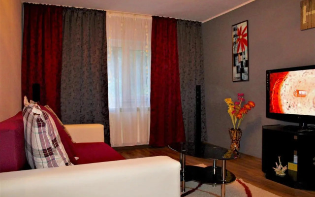 3-Room Delta Modern Residence