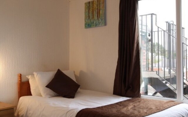 Aberthaw House Hotel