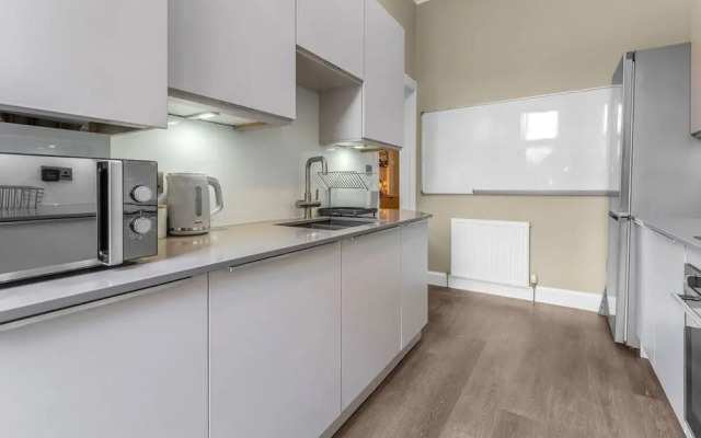 Stylish Elegance in City s Heart