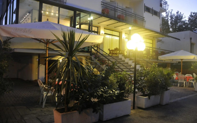 Hotel Lux
